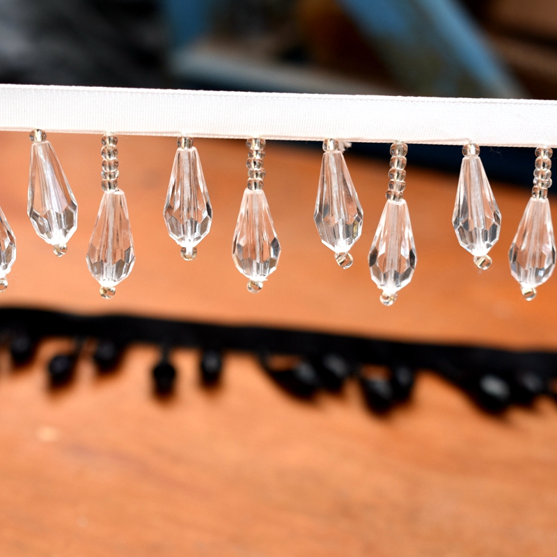 水滴ビーズタッセルレーストリムウェビング布レースリボンテープ - Beaded Trim Fringe のレビューと価格